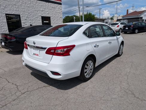 Used 2019 Nissan Sentra S FWD image 6