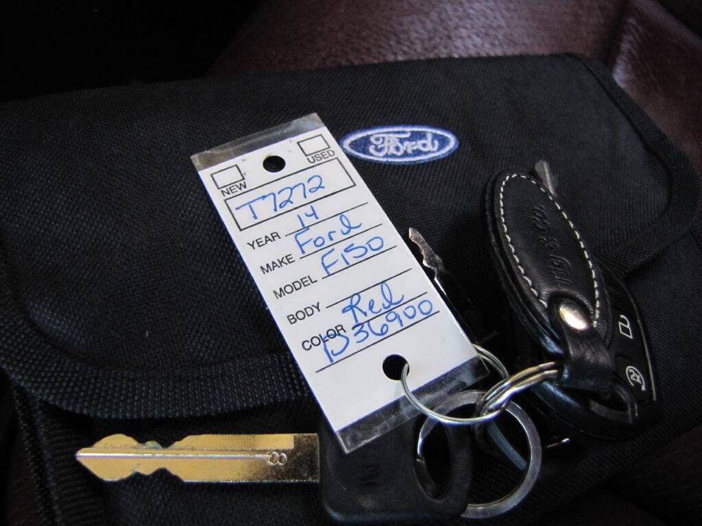 Used 2014 Ford F150 King Ranch w/ King Ranch Luxury Package AWD/4WD image 43