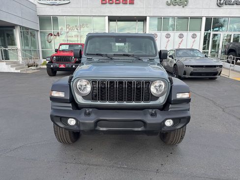Used 2024 Jeep Wrangler Sport S image 2