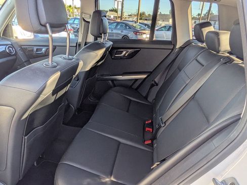 Used 2015 Mercedes-Benz GLK 350 2WD image 7