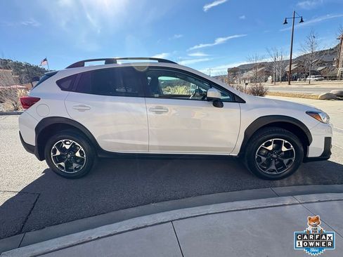 Used 2020 Subaru Crosstrek 2.0i Premium w/ Moonroof Package 2 image 10