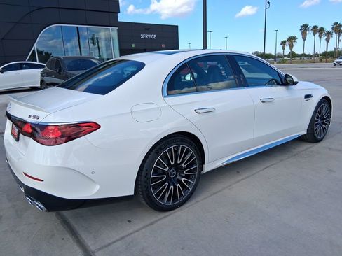 New 2026 Mercedes-Benz E 53 AMG e 4MATIC Sedan image 9