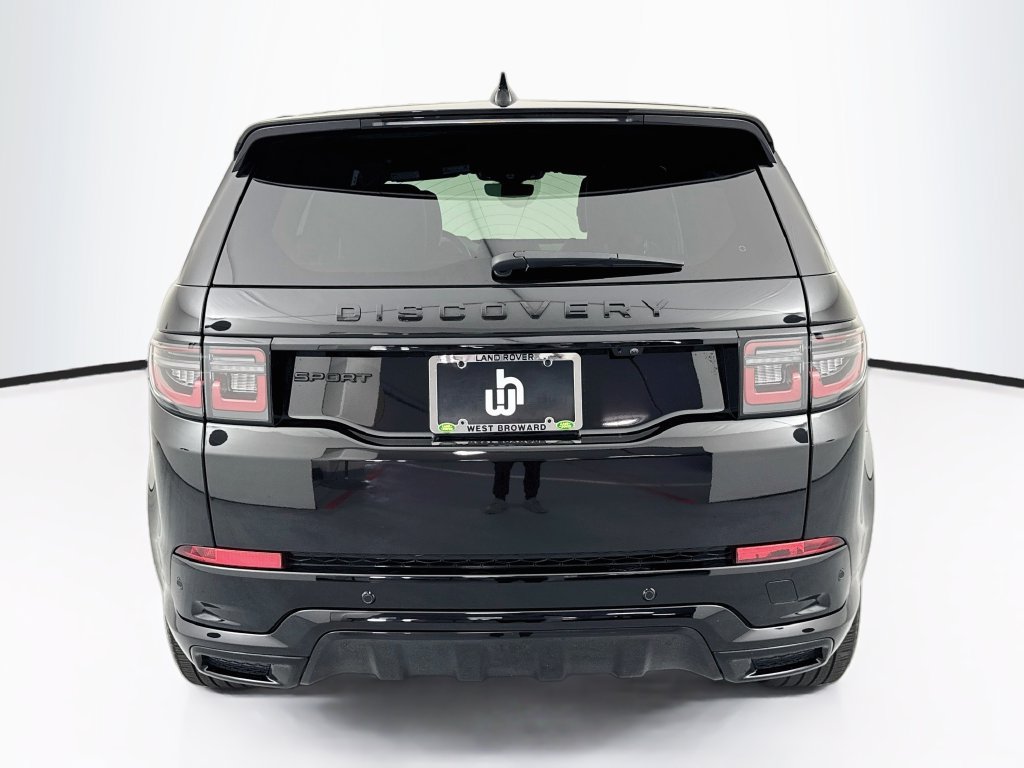 Certified 2025 Land Rover Discovery Sport Dynamic SE AWD/4WD image 6