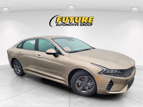 Used 2022 Kia K5 LXS image 1