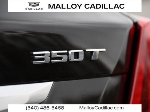 Used 2025 Cadillac XT5 Luxury w/ LPO, Floor Liner Package image 9