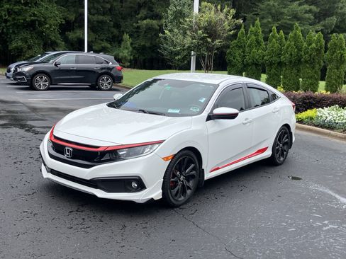 Used 2020 Honda Civic Sport image 5