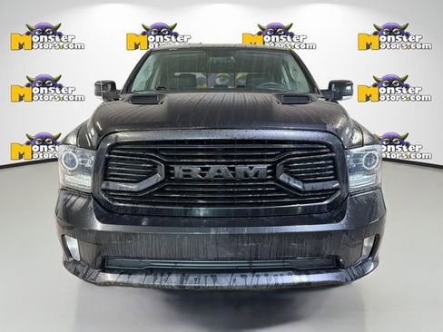 Used 2018 RAM 1500 Sport w/ Comfort Group image 2