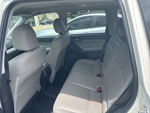 Used 2016 Subaru Forester 2.5i Touring w/ Eyesight & Navigation System AWD/4WD image 6