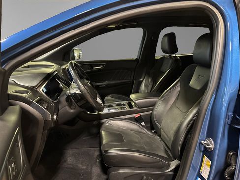 Used 2021 Ford Edge ST w/ Equipment Group 401A image 9