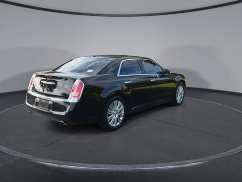 Used 2013 Chrysler 300 C w/ Light Group AWD/4WD image 8