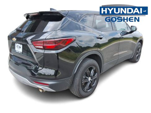 Used 2024 Chevrolet Blazer LT AWD/4WD image 9