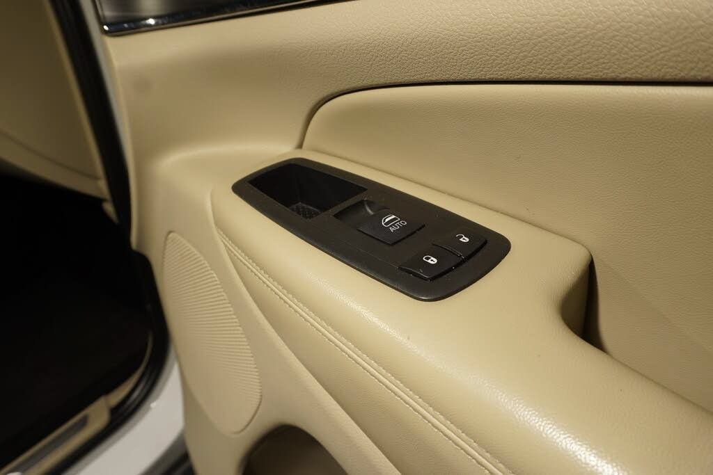 Used 2021 Jeep Grand Cherokee Limited AWD/4WD image 18