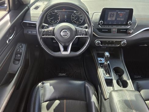 Used 2021 Nissan Altima 2.5 SR image 12