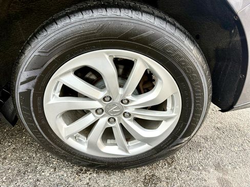 Used 2017 Acura RDX AWD image 11