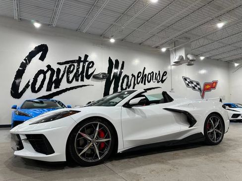 Used 2021 Chevrolet Corvette Stingray Preferred Conv w/ Z51 Performance Package RWD image 1
