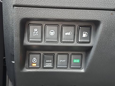 Used 2019 Nissan Rogue SL w/ Premium Package image 28