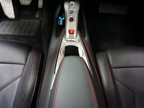 Used 2016 Ferrari F12 Berlinetta image 17