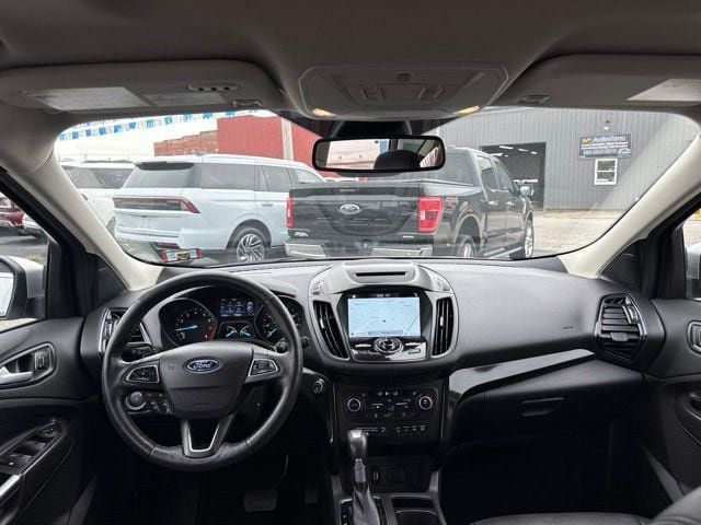 Used 2018 Ford Escape Titanium w/ Ford Safe & Smart Package AWD/4WD image 31