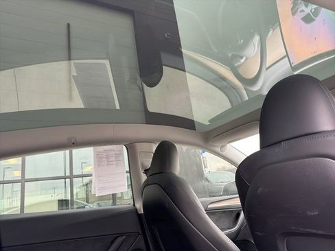 Used 2023 Tesla Model Y Long Range image 15
