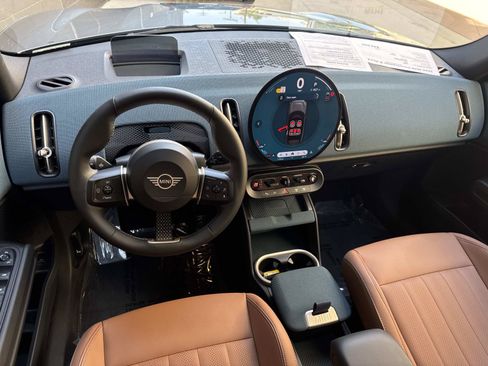 Certified 2025 MINI Cooper Countryman S AWD/4WD image 7