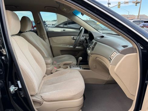 Used 2008 Kia Optima LX image 25