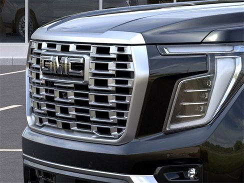 New 2026 GMC Yukon XL Denali image 13