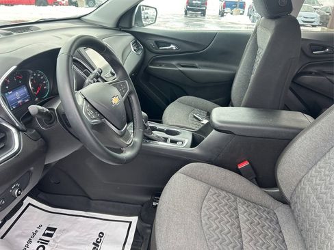 Used 2023 Chevrolet Equinox LT image 19