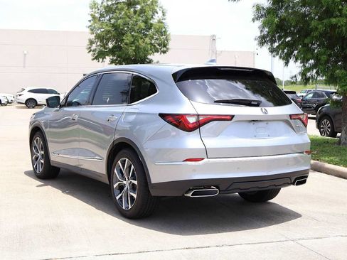 Used 2022 Acura MDX FWD w/ Technology Package image 4