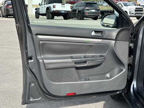 Used 2008 Volkswagen Jetta SEL image 18