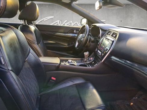 Used 2021 Nissan Maxima SR w/ Sport Mat Group image 24