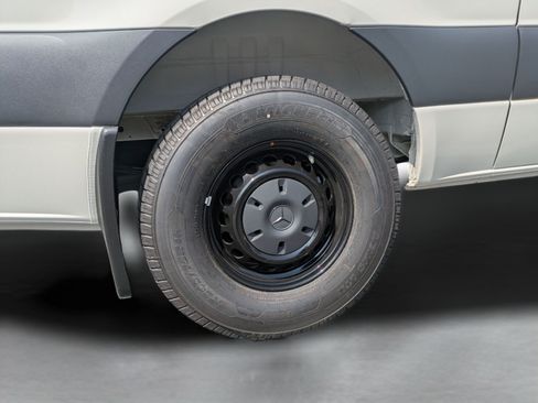 New 2025 Mercedes-Benz Sprinter 2500 image 10