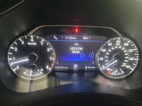 Used 2018 Nissan Murano SL w/ Cargo Package FWD image 23