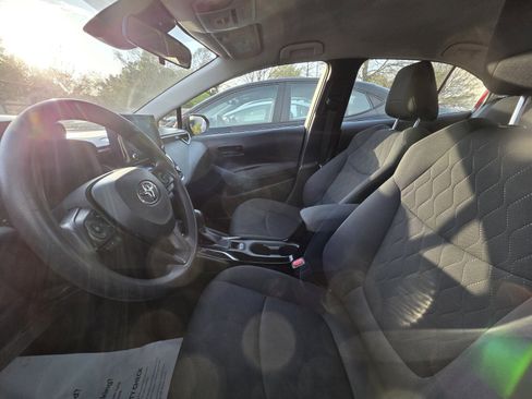 Certified 2022 Toyota Corolla LE image 7