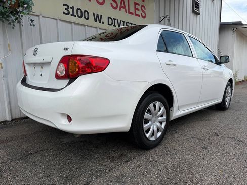Used 2010 Toyota Corolla LE w/ LE EVP Pkg #1 FWD image 4