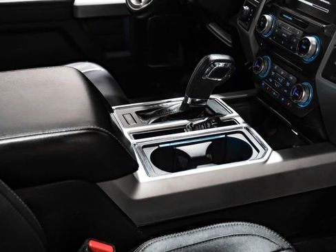 Used 2015 Ford F150 Lariat w/ Equipment Group 502A Luxury image 26