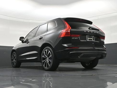 Used 2024 Volvo XC60 B5 Plus AWD/4WD image 25