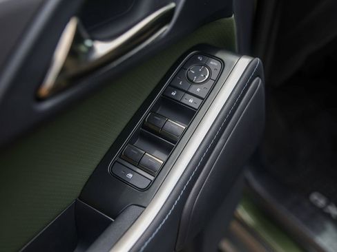 Used 2024 Lexus GX 550 AWD/4WD image 21