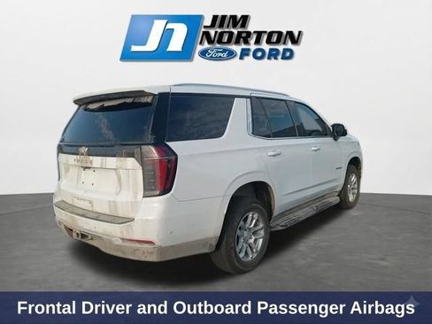Used 2025 Chevrolet Tahoe LS AWD/4WD image 11