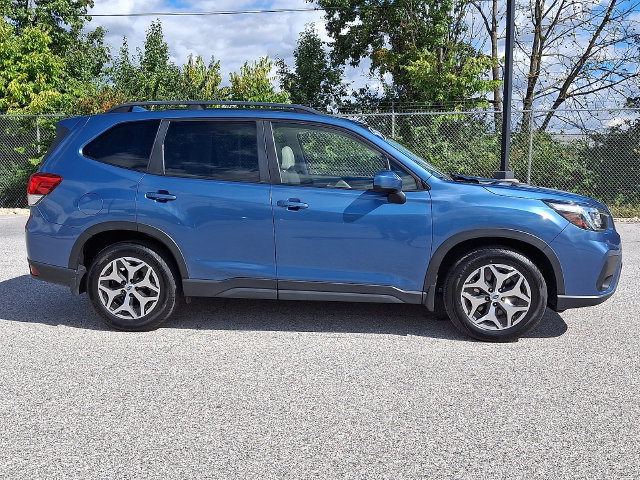 Used 2020 Subaru Forester Premium AWD/4WD image 11