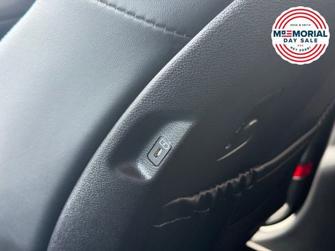 Used 2025 Kia Telluride S AWD/4WD image 28