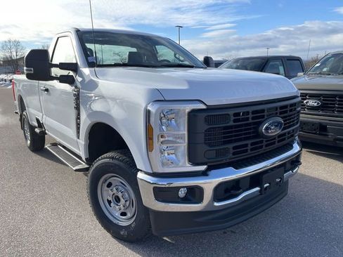New 2026 Ford F250 XL w/ XL Chrome Package image 1