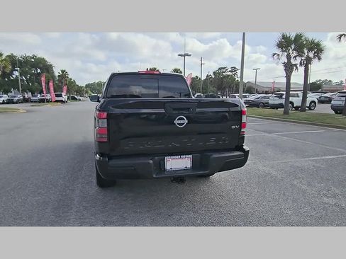 Used 2024 Nissan Frontier SV w/ SV Convenience Package RWD image 28