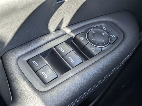 Used 2024 Cadillac XT6 Luxury FWD image 24