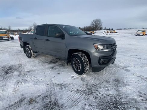 Certified 2021 Chevrolet Colorado Z71 w/ Safety Package image 2