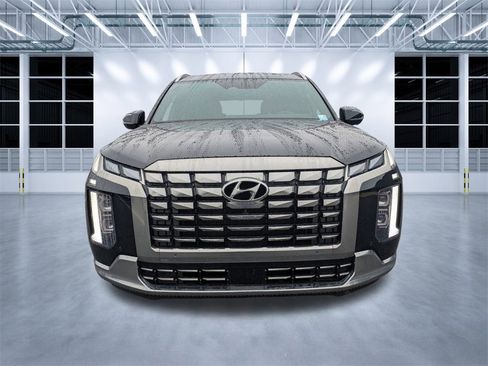 Used 2023 Hyundai Palisade Calligraphy image 8