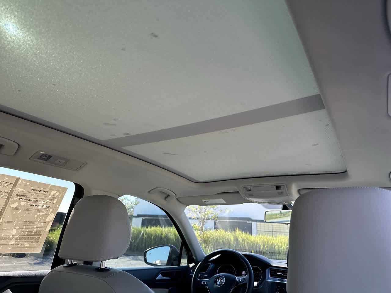 Used 2019 Volkswagen Tiguan SE w/ Panoramic Sunroof Package FWD image 20