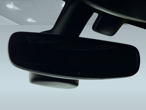 Used 2019 Jeep Grand Cherokee Laredo image 17