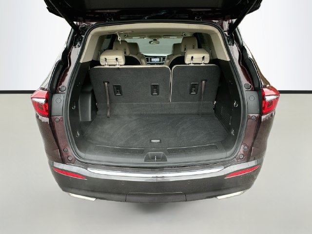 Used 2018 Buick Enclave Essence FWD image 28