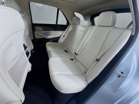 Used 2025 Mercedes-Benz GLE 350 4MATIC image 21