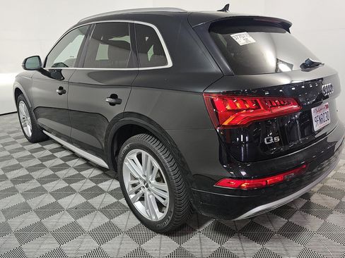Used 2019 Audi Q5 2.0T Premium Plus w/ Premium Plus Package AWD/4WD image 4